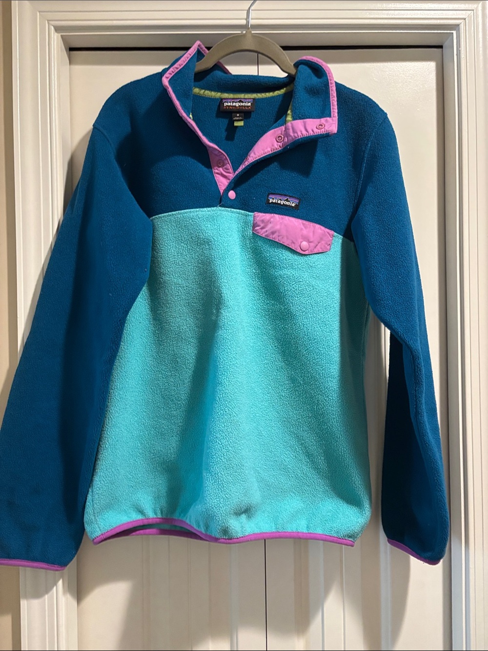 Patagonia Teal, Blue & Pink Synchilla Snap-T Fleece Pullover